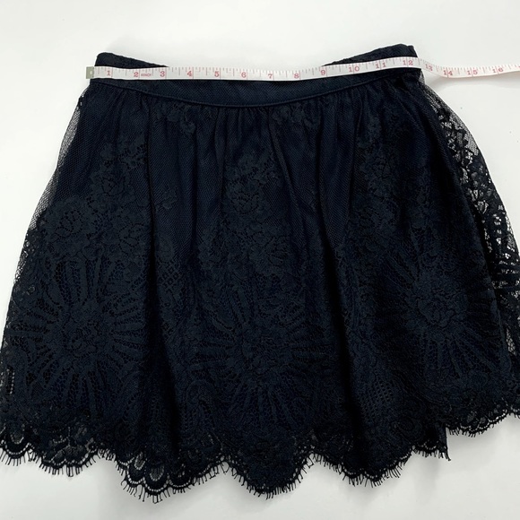 NWT Forever 21 Black Lace Skater Skirt - Picture 10 of 11